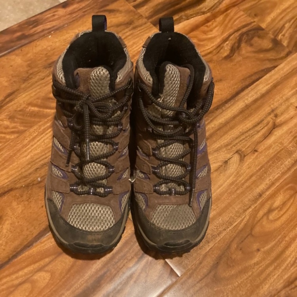 Womens Merrell Moab hiking boots